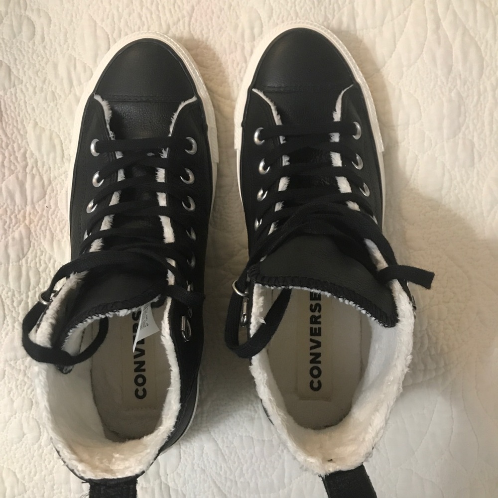 Converse black Leather high tops